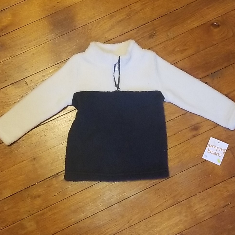 *NWT* sherpa pullover - Picture 2 of 4